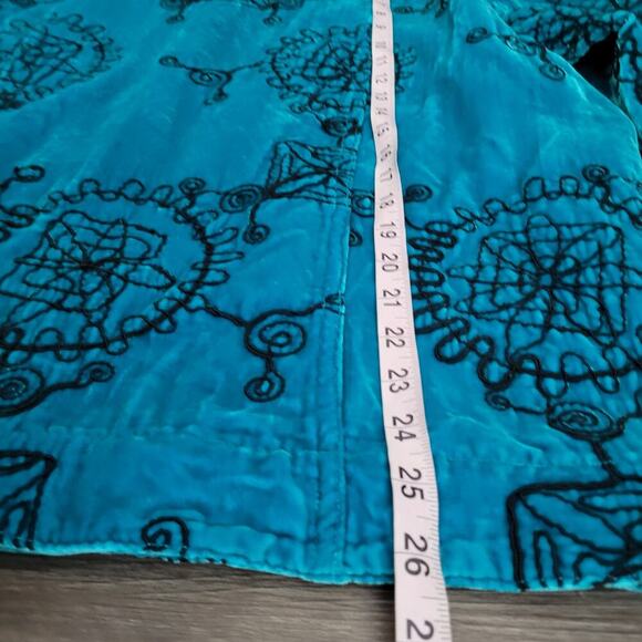 Chico's Womens Silk Blend Velvet Embroidered Jacket XL Blue Vintage Boho Art - Picture 6 of 7